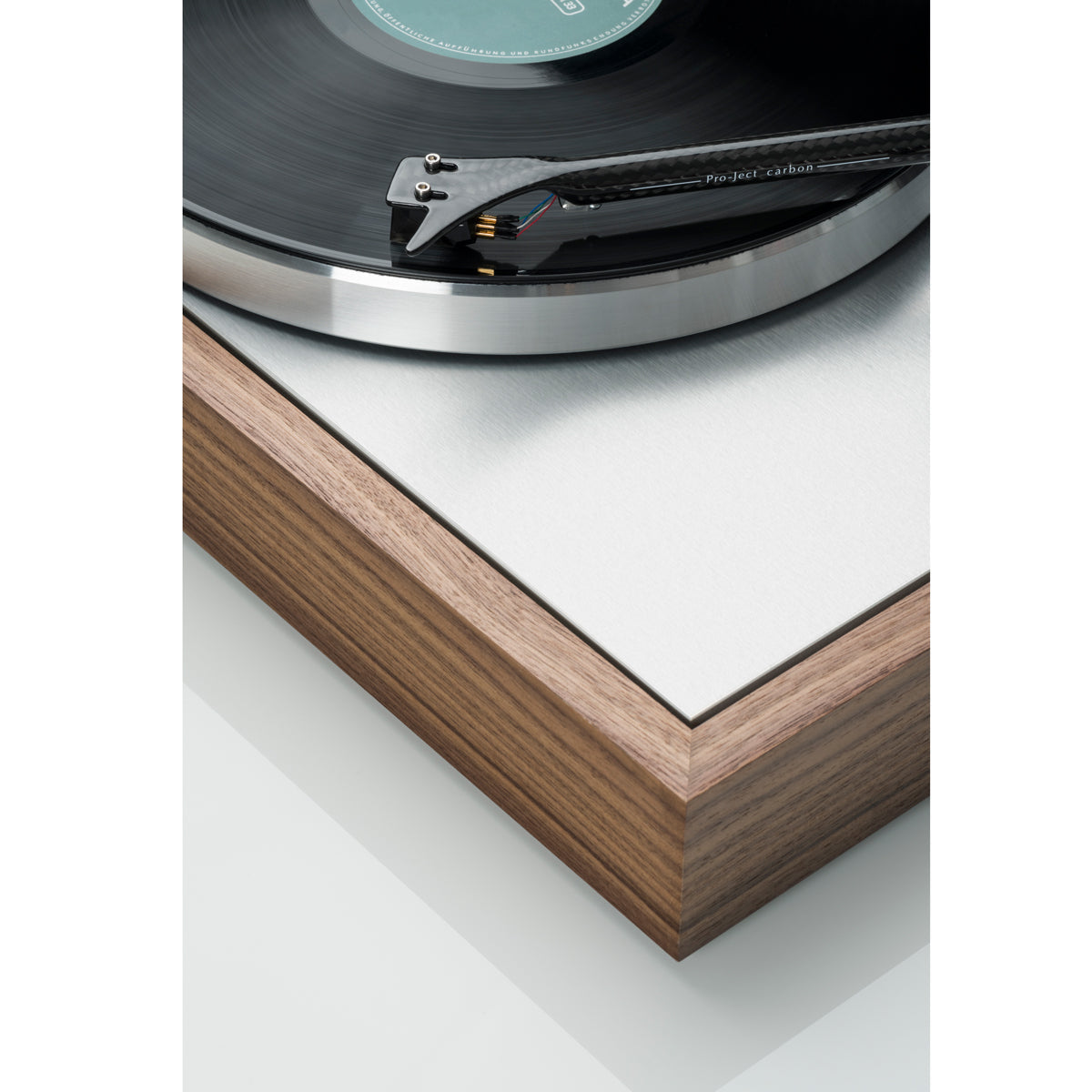 Pro-ject The Classic Turntable