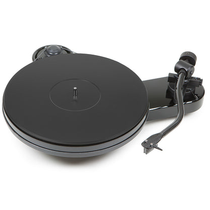 Pro-Ject RPM 3 Carbon Turntable