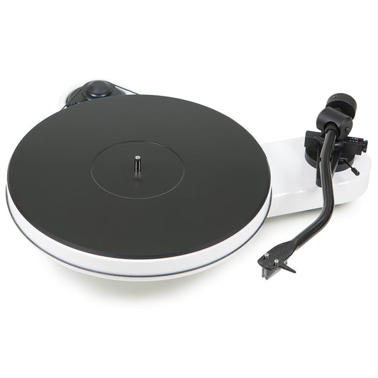 Pro-Ject RPM 3 Carbon Turntable