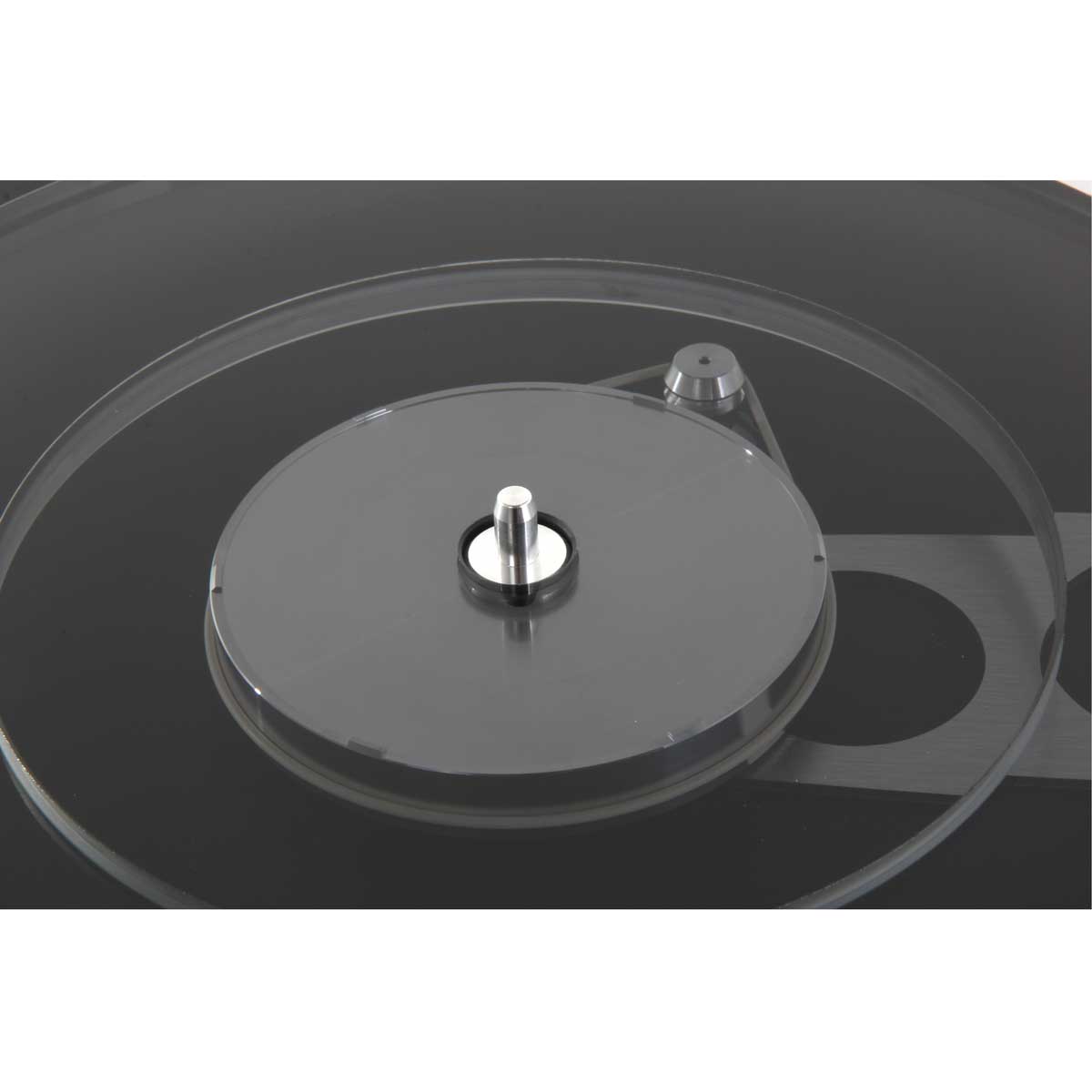 Rega Planar 6 Turntable